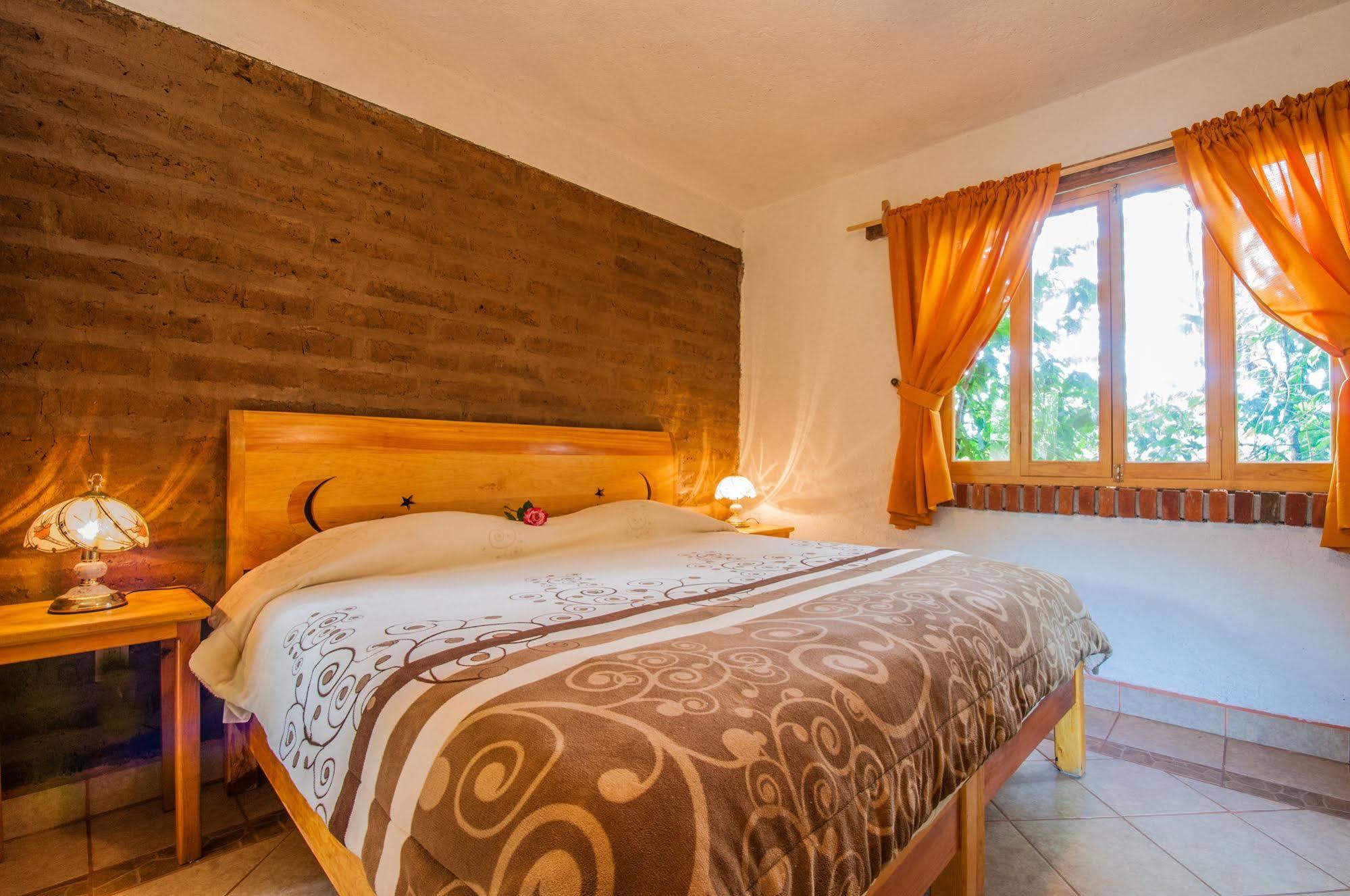 Hotel Casa Pomarrosa มาลินาลโค ภายนอก รูปภาพ