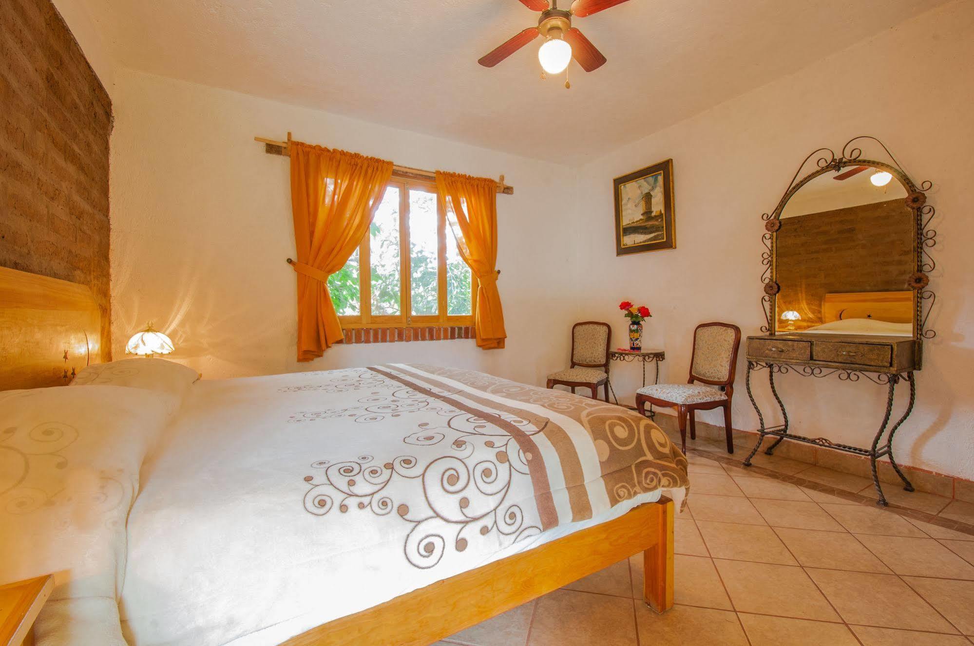 Hotel Casa Pomarrosa มาลินาลโค ภายนอก รูปภาพ